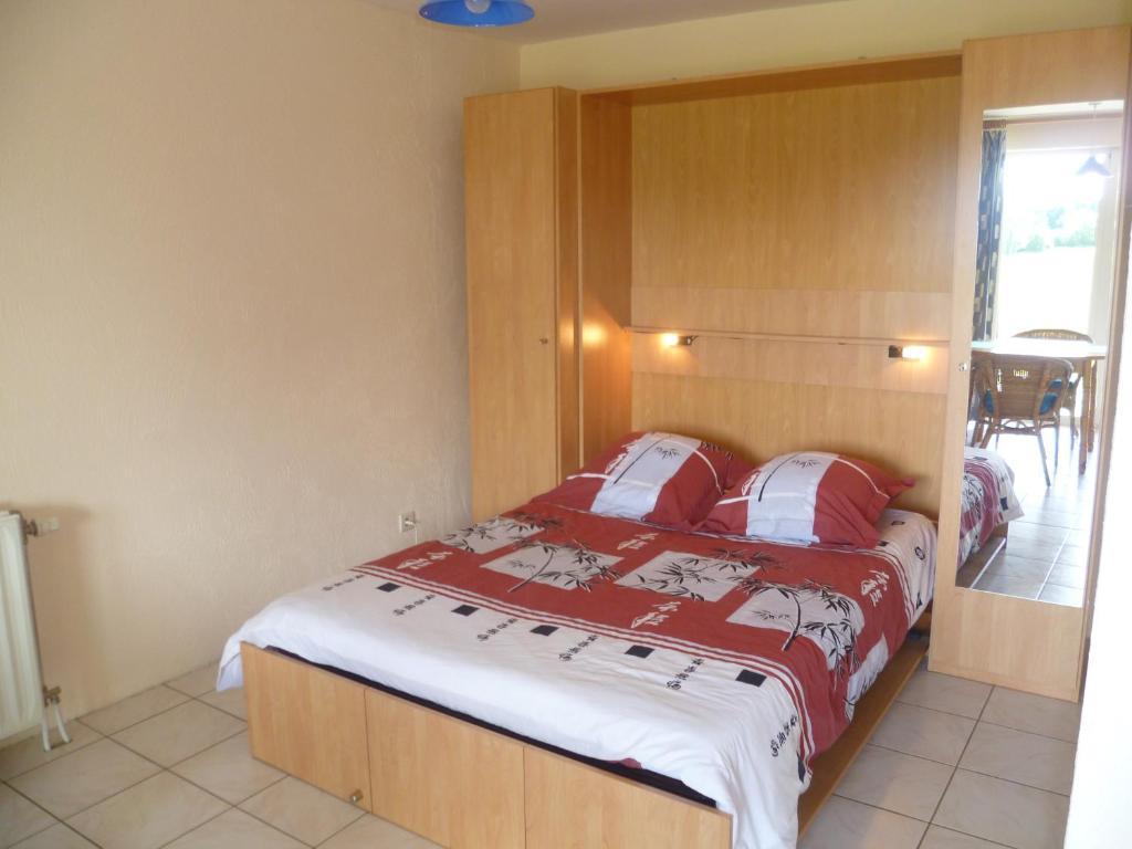 Appart Dry Les Courtis Robertville